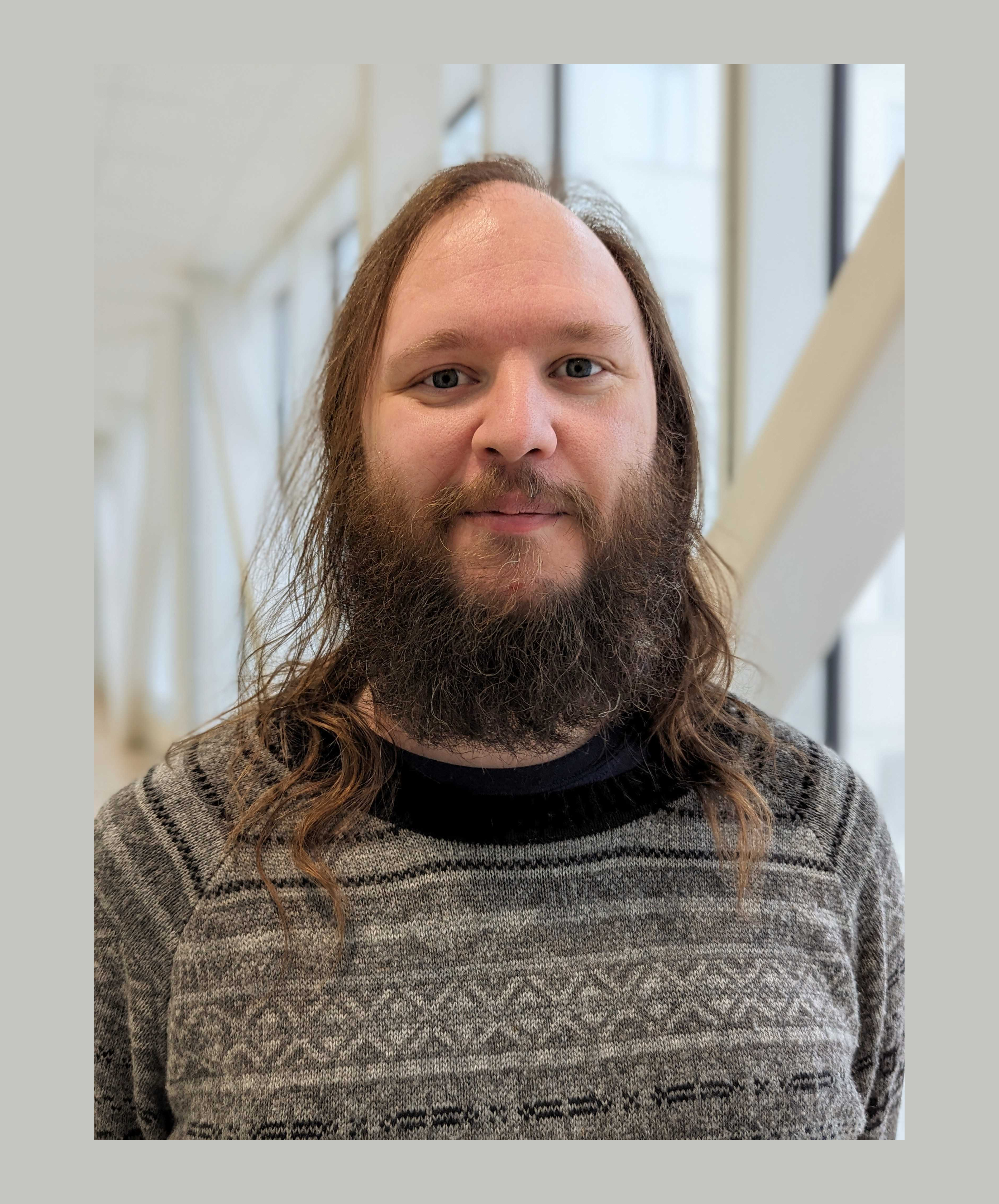 Porträtt av kursledare inom övervakningssystem